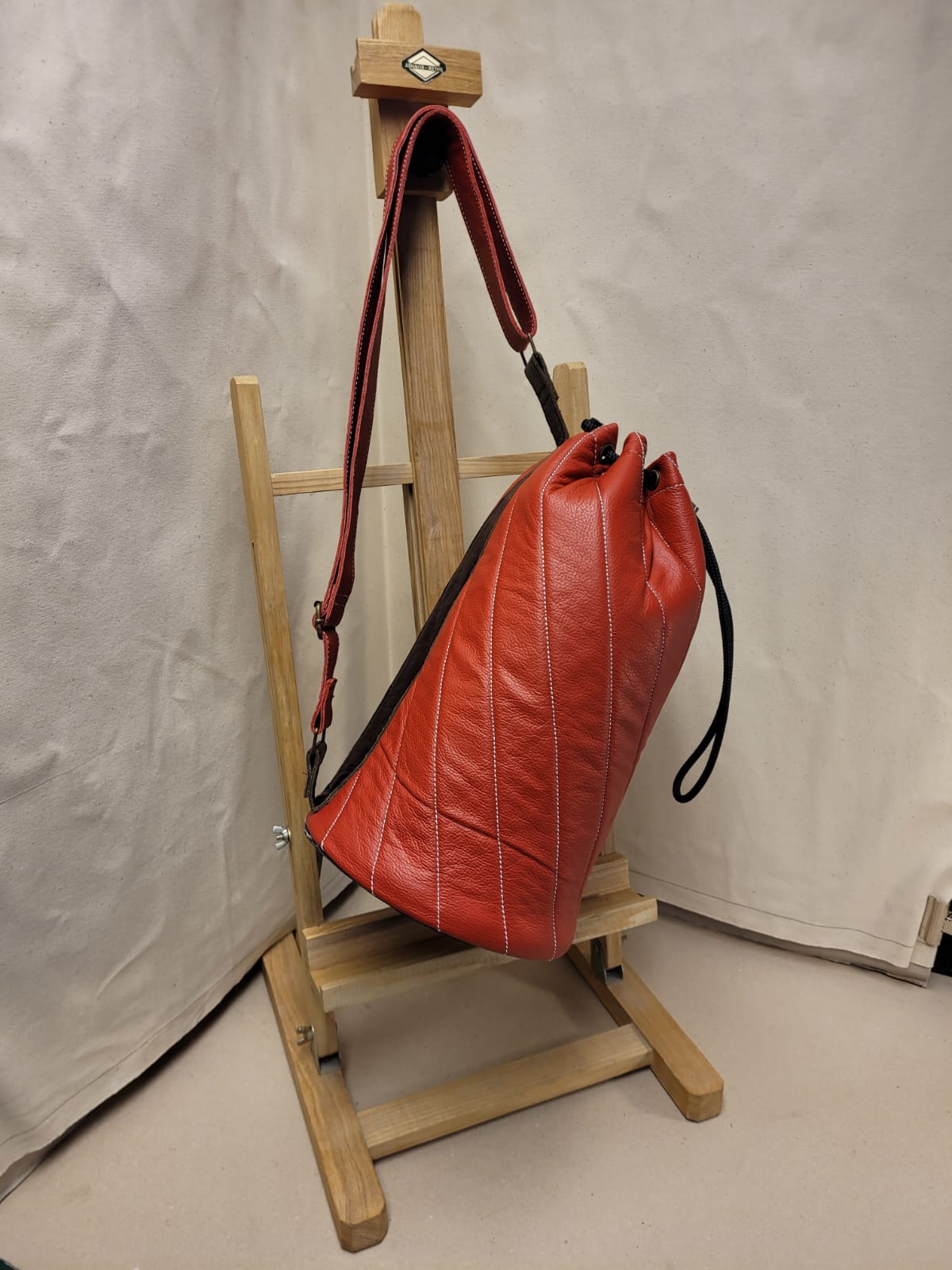 Dewberry Duffle Bag - Orange & White